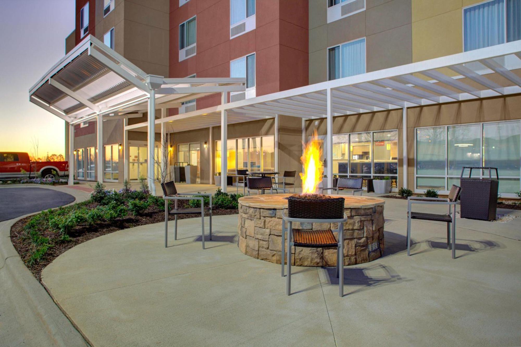 Towneplace Suites By Marriott Albany Exteriör bild
